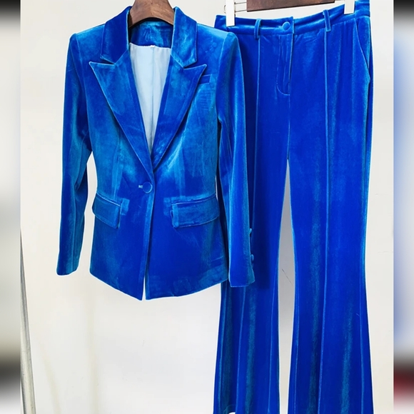 Runway Suit Set Women's Single Button Velvet Blazer Jacket Flare Pants Set - Picture 2 of 6